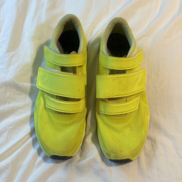 New Balance indoor cycling shoe size 6.5 - Picture 2 of 4